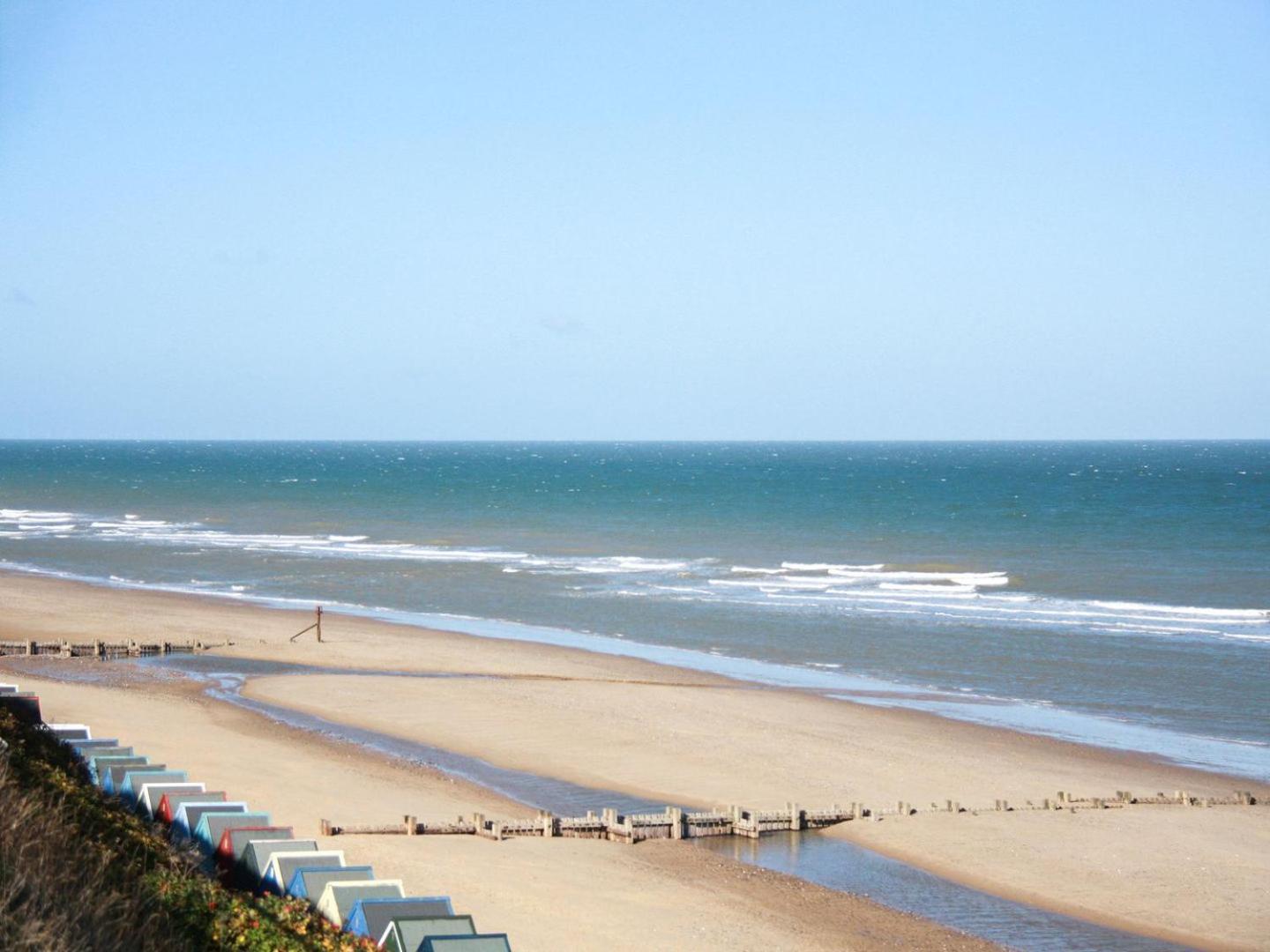 The Beehive Villa Mundesley Buitenkant foto
