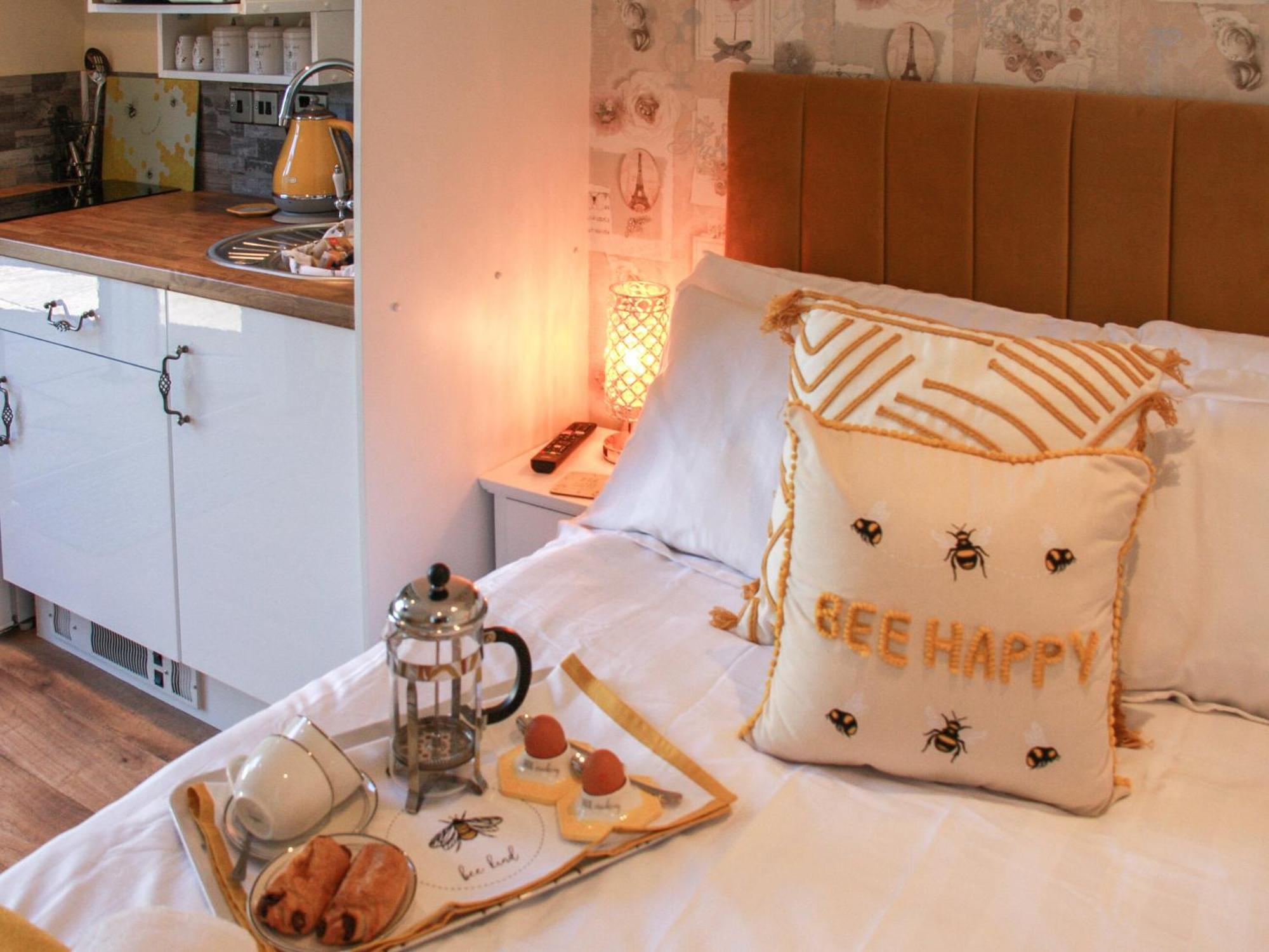 The Beehive Villa Mundesley Buitenkant foto